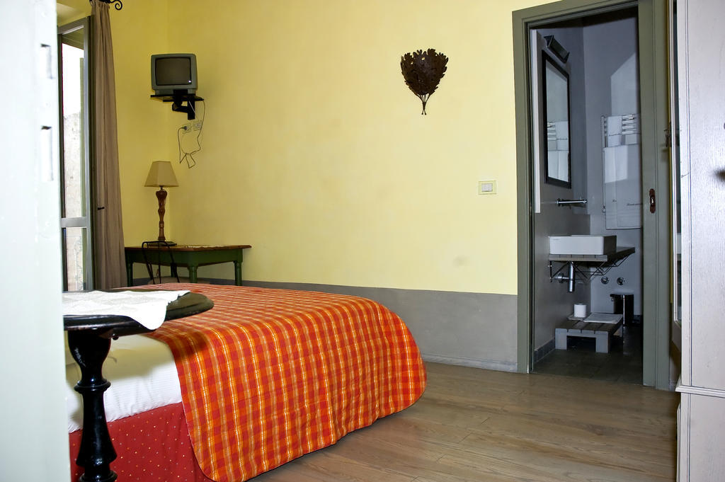 Locanda Delle Mura Anna De Croy Magliano in Toscana Room photo