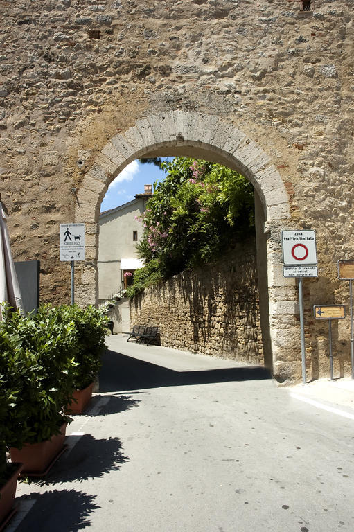 Locanda Delle Mura Anna De Croy Magliano in Toscana Exterior photo